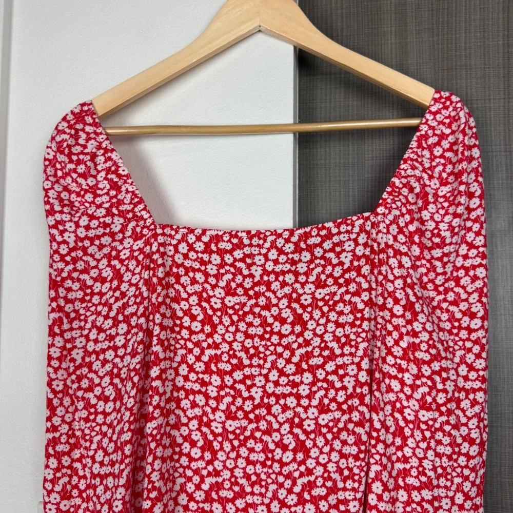 Boden Red Ditsy Floral Sweetheart Printed Square Neck Top‎ Blouse Size 6